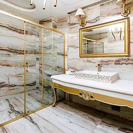 Golden Pars (adults Only) מלון