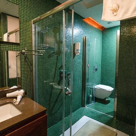 Golden Pars (adults Only) 3*