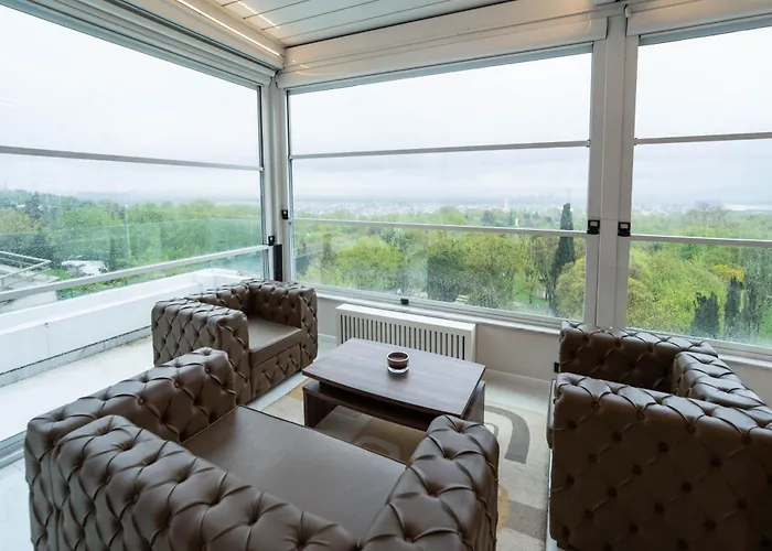 Golden Pars (adults Only) 3*