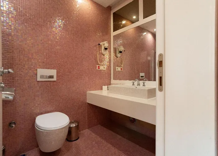 Golden Pars (adults Only)